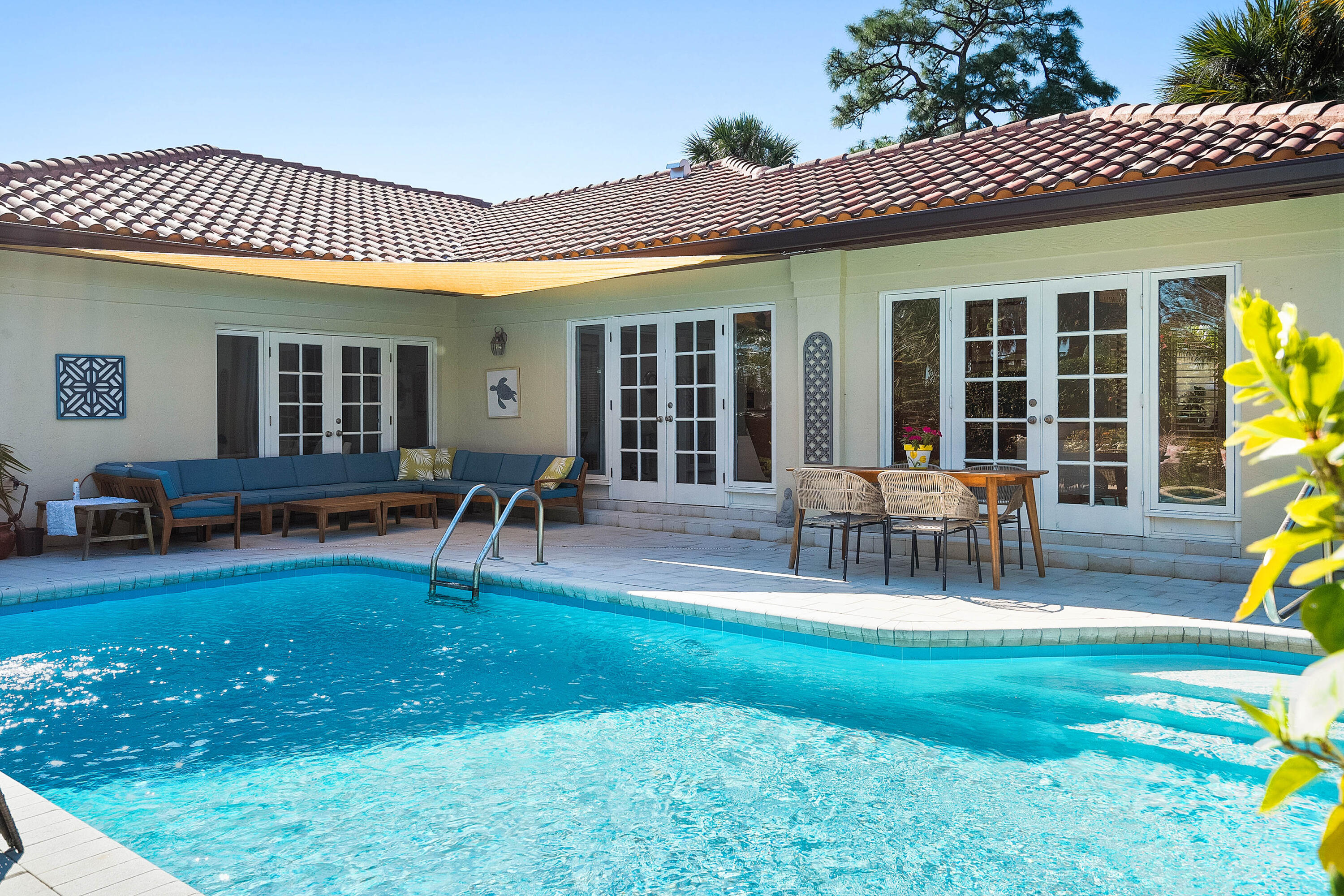 5381 Southeast Merion Way Stuart, FL 34997 - Photo 8 of 61 DSC07321