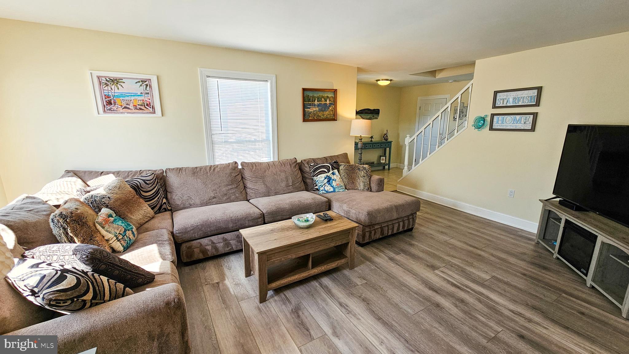 105 Peter Road Manahawkin, NJ 08050 - Photo 8 of 35