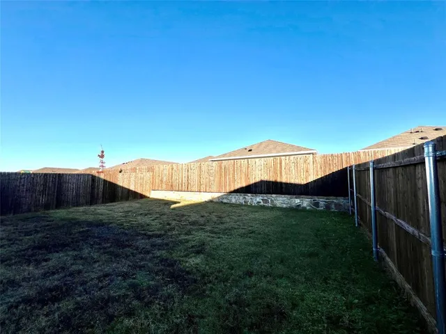 a view of a outdoor kitchen