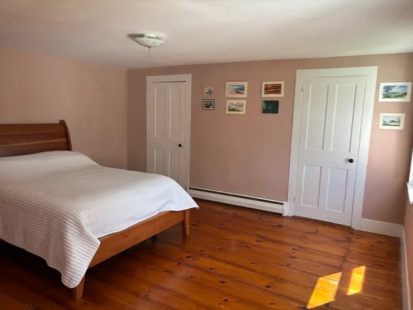 $495,000 | 11 Whittemore Road, Sturbridge, MA 01566