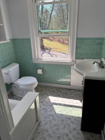 $495,000 | 11 Whittemore Road, Sturbridge, MA 01566