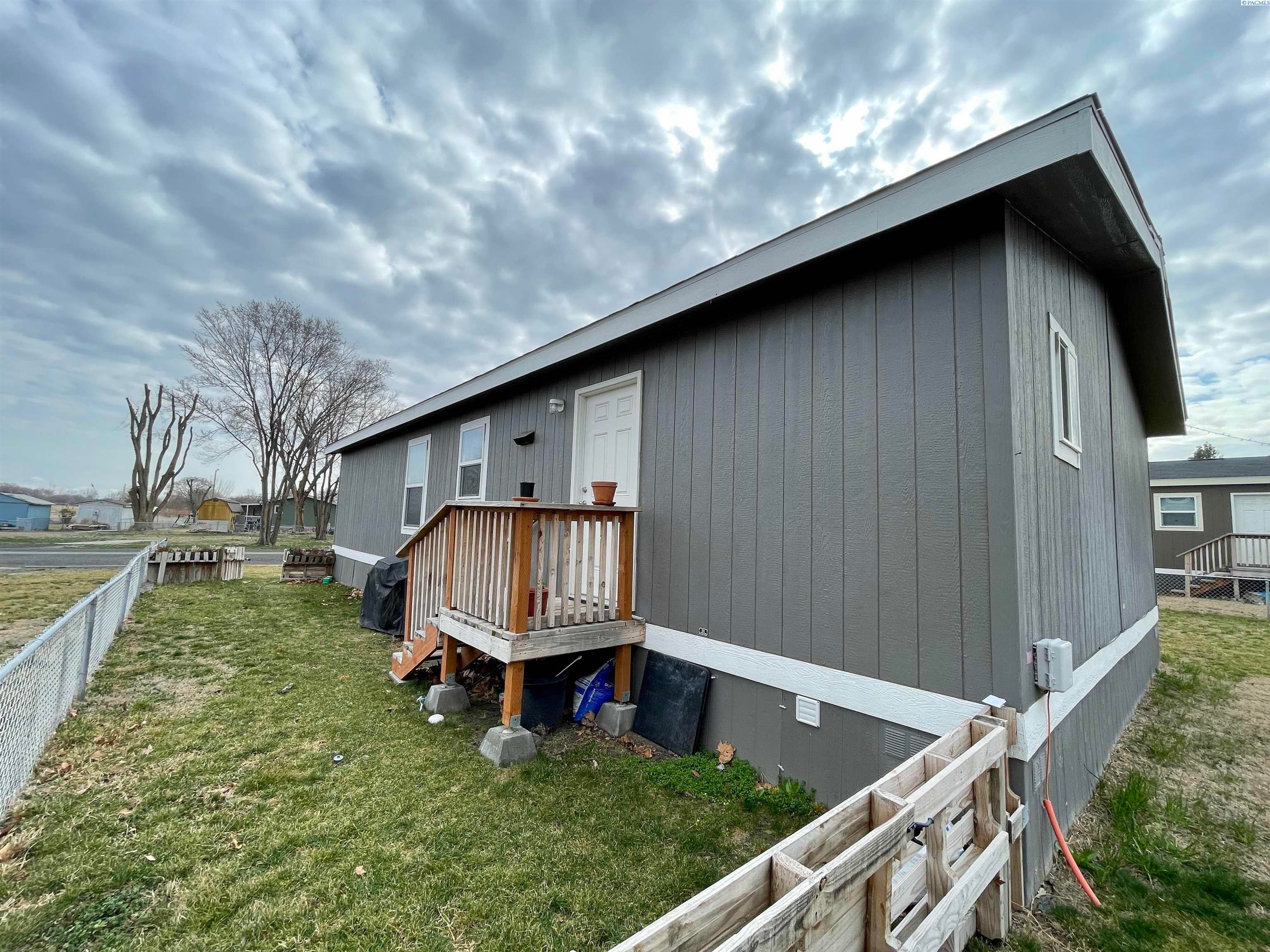 203106 East Bowles Road, Unit 56 Kennewick, WA 99337 - Photo 4 of 20 Gallery Image 4