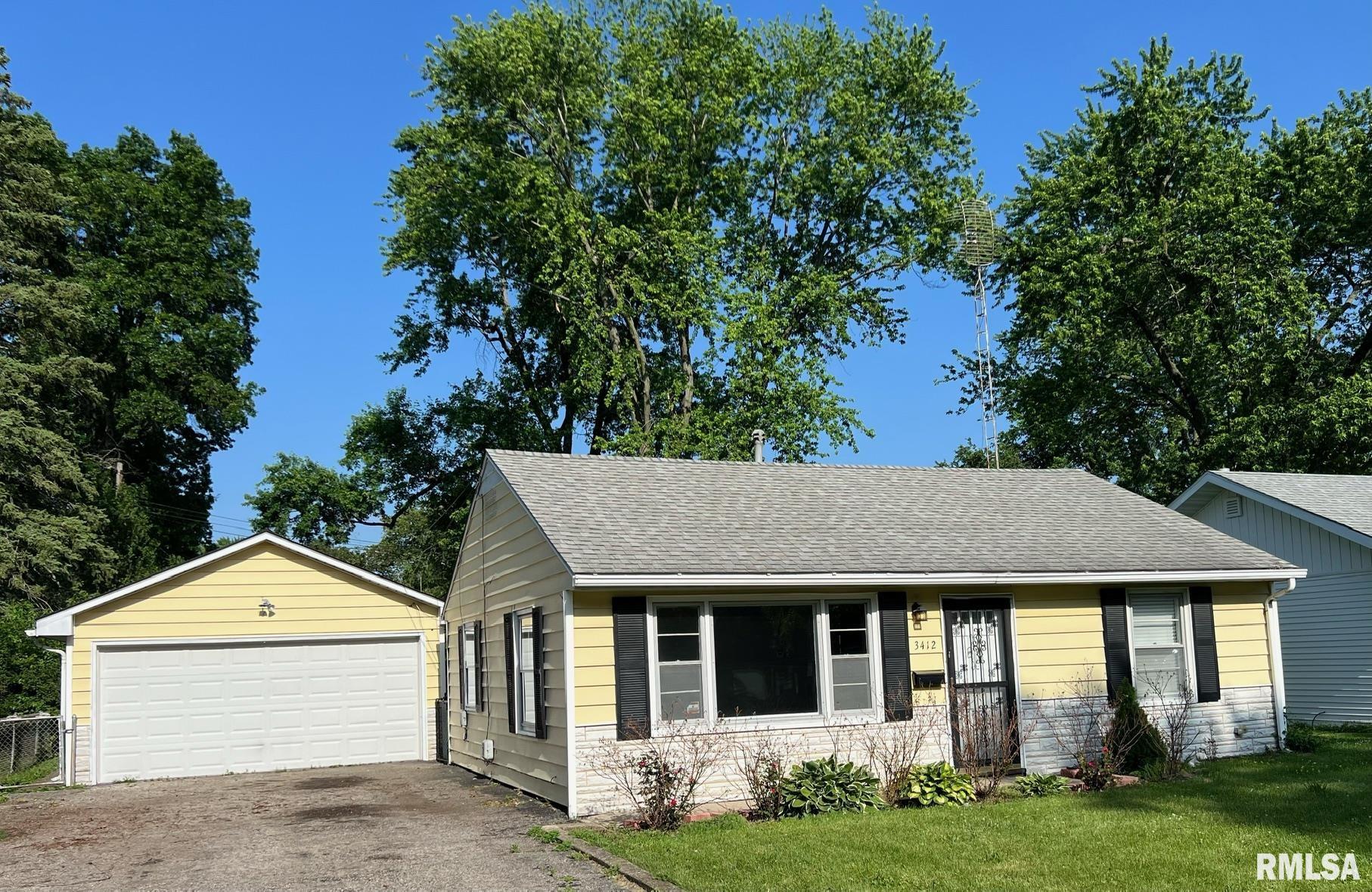 3412 South 3rd Street Springfield, IL 62703 - Photo 1 of 15