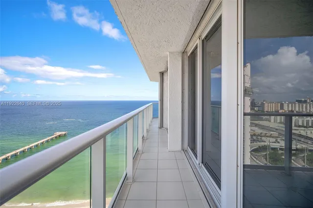 $7,700 | 16445 Collins Avenue, Unit 2626, Sunny Isles Beach, FL 33160