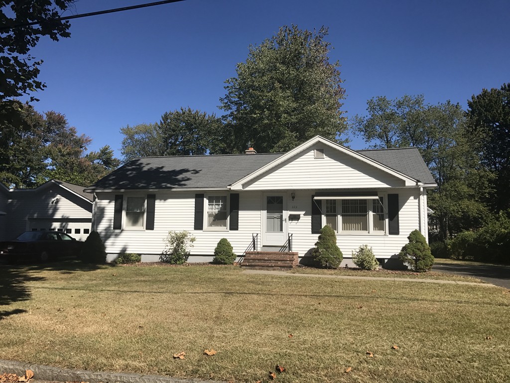 223 Drexel Street Springfield, MA 01104 - Photo 2 of 21