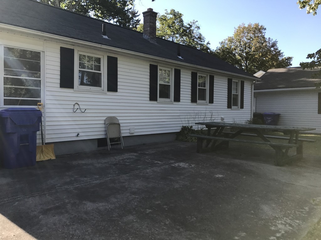 223 Drexel Street Springfield, MA 01104 - Photo 21 of 21