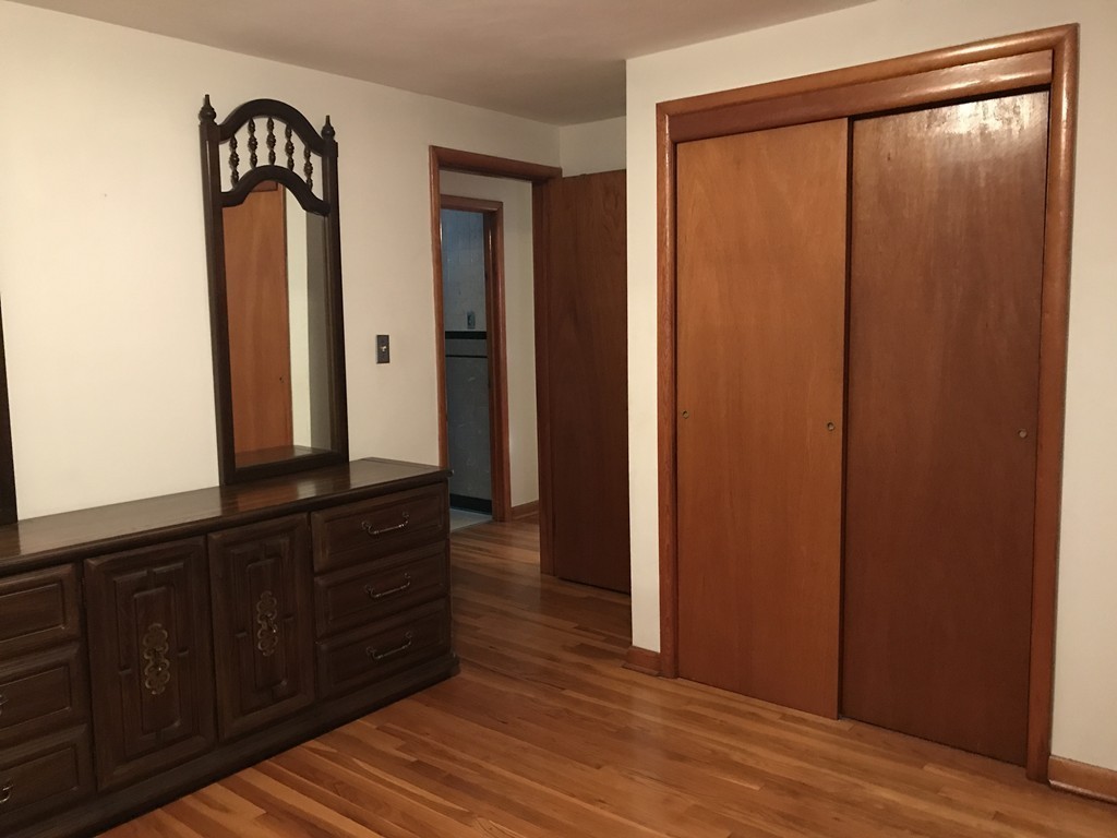 223 Drexel Street Springfield, MA 01104 - Photo 7 of 21