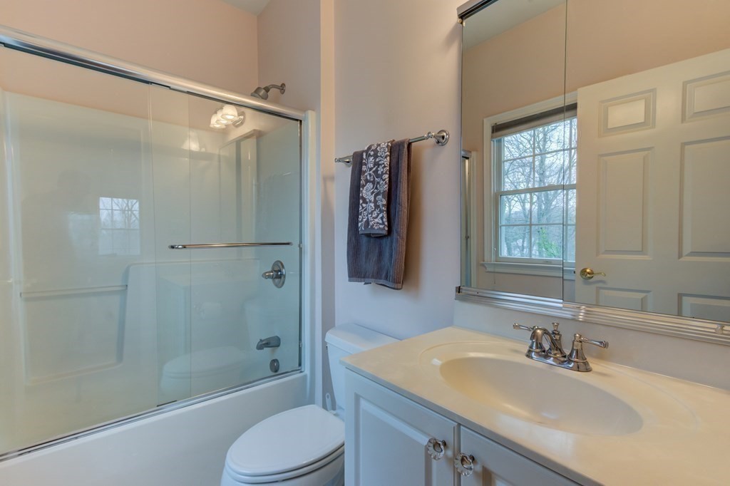 11 Overlook Road Hopkinton, MA 01748 - Photo 31 of 42 Gallery Image 31