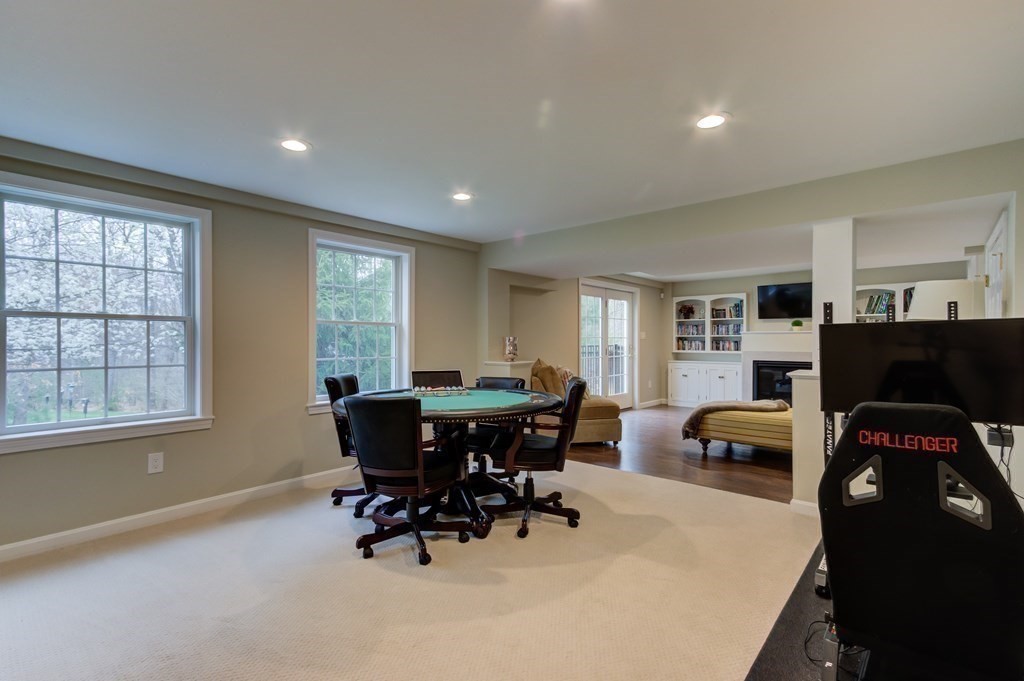 11 Overlook Road Hopkinton, MA 01748 - Photo 34 of 42 Gallery Image 34