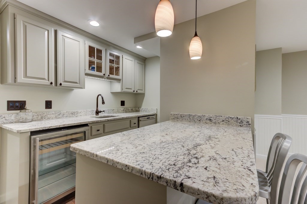11 Overlook Road Hopkinton, MA 01748 - Photo 37 of 42 Gallery Image 37