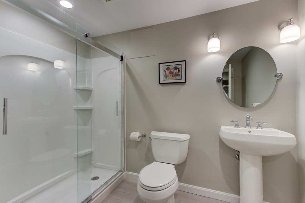 11 Overlook Road Hopkinton, MA 01748 - Photo 38 of 42 Gallery Image 38
