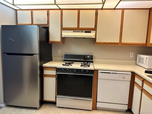 $1,700 | 4 A Berwynn Road, Harriman, NY 10926