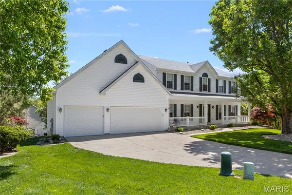 $550,000 | 6 Huntleigh Meadows Court, St. Charles, MO 63303