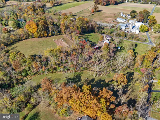 $999,999 | 120 Alackness Road, Spring City, PA 19475