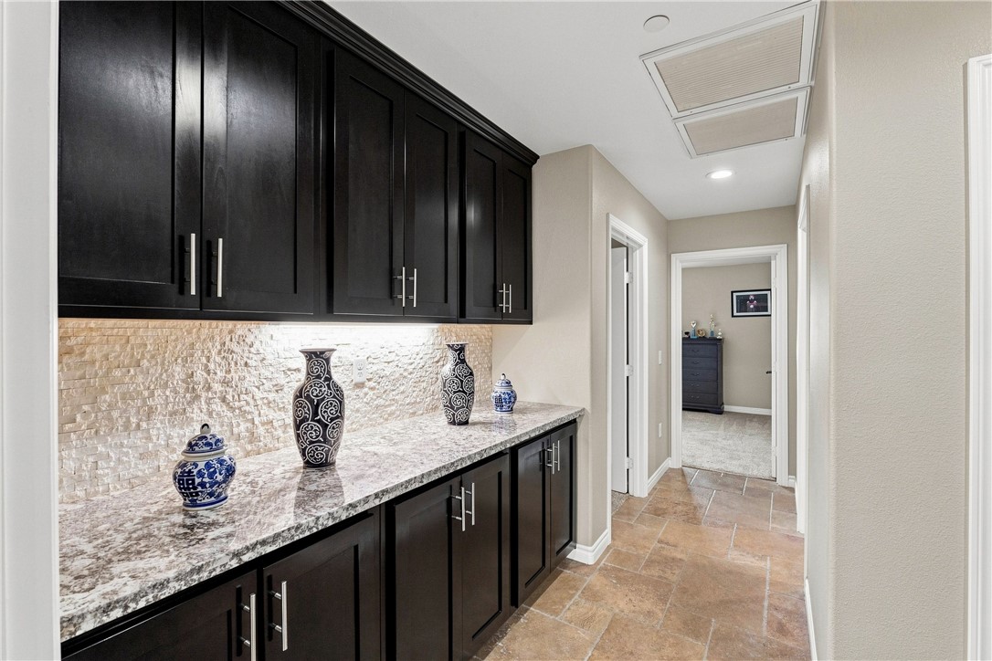 10215 Nielson Road Oak Hills, CA 92344 - Photo 36 of 44 Gallery Image 36