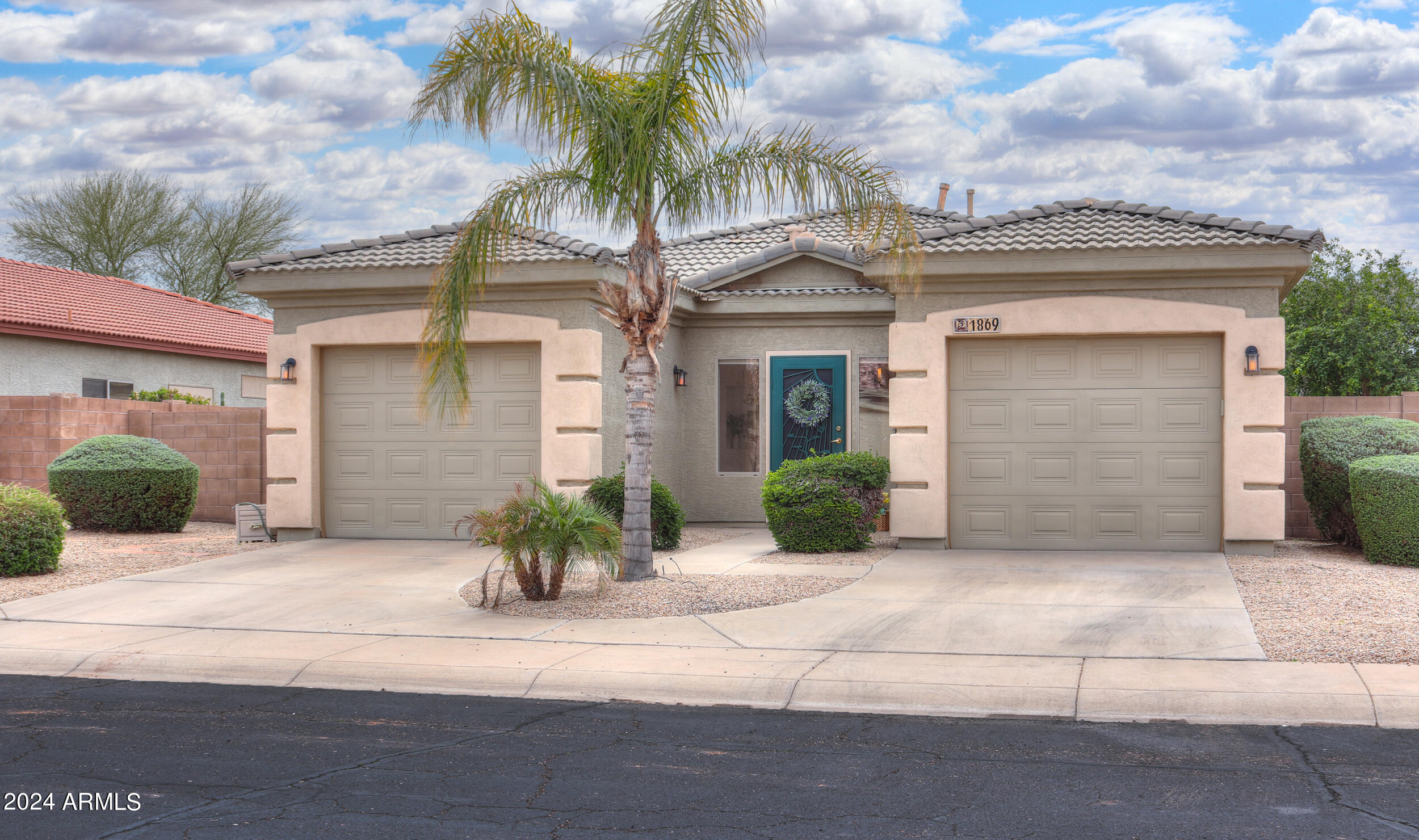 1869 East Sycamore Road Casa Grande, AZ 85122 - Photo 1 of 46 02
