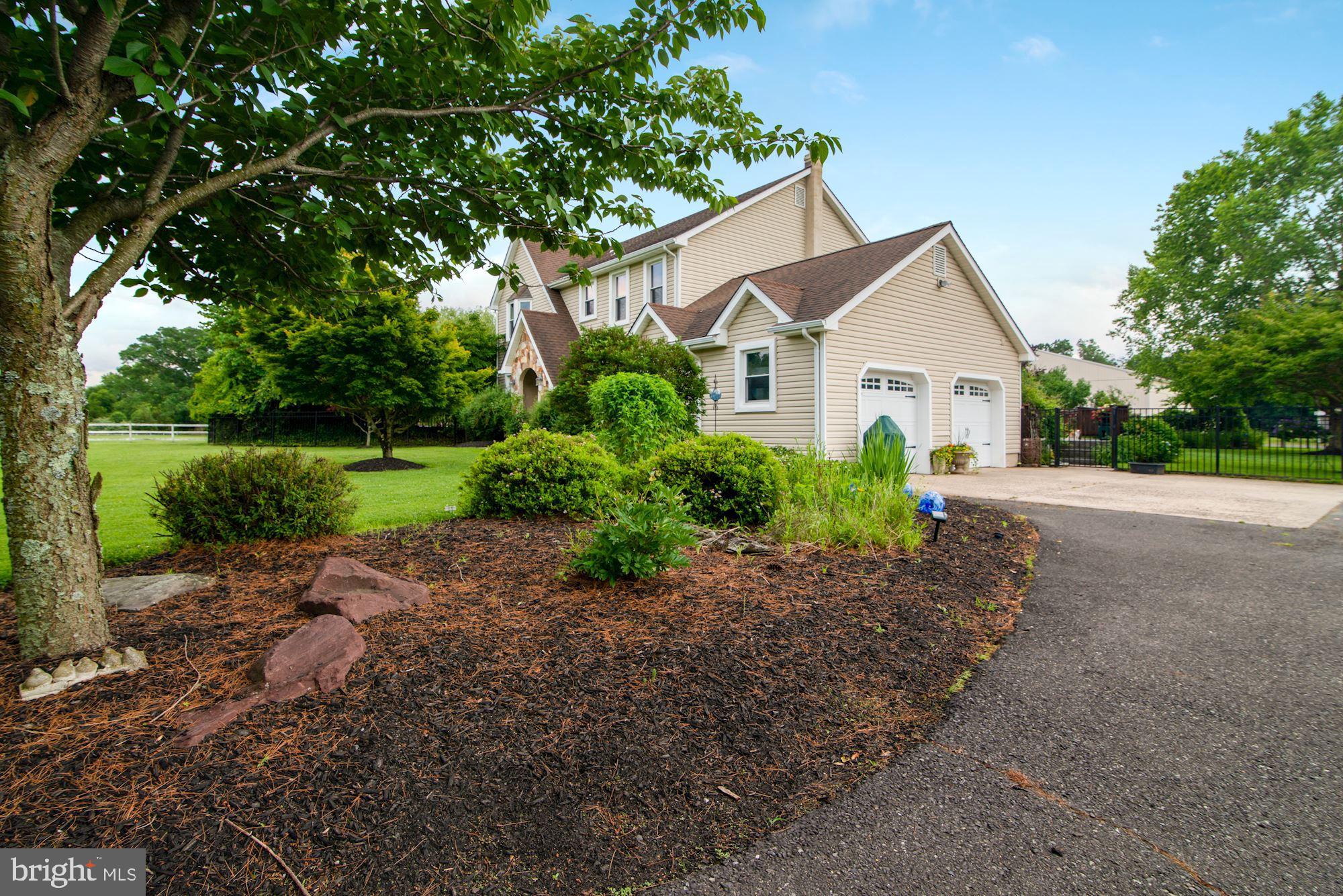 19 Oriental Road Shamong, NJ 08088 - Photo 3 of 86