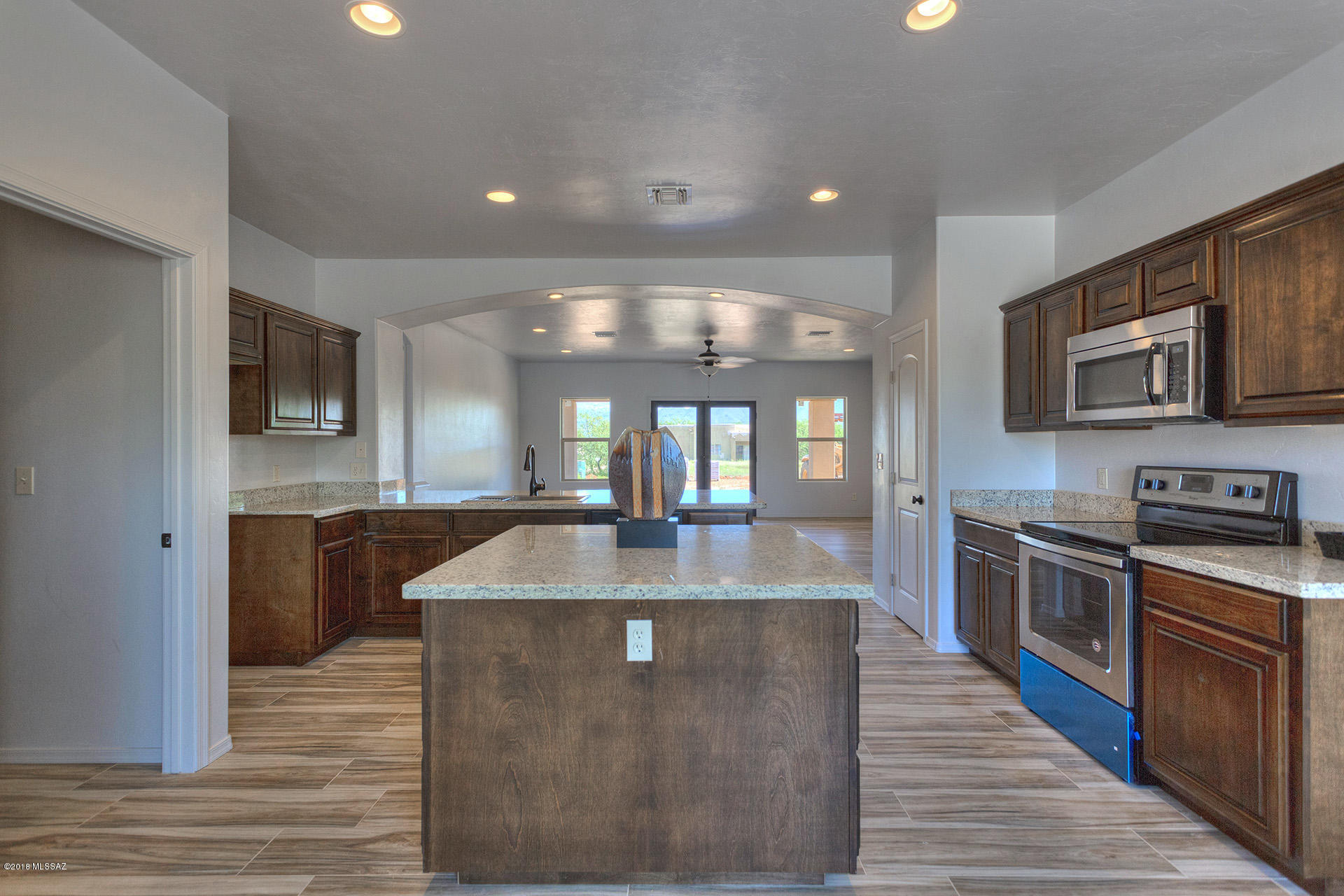1429 Calle Monclova Rio Rico, AZ 85648 - Photo 3 of 24