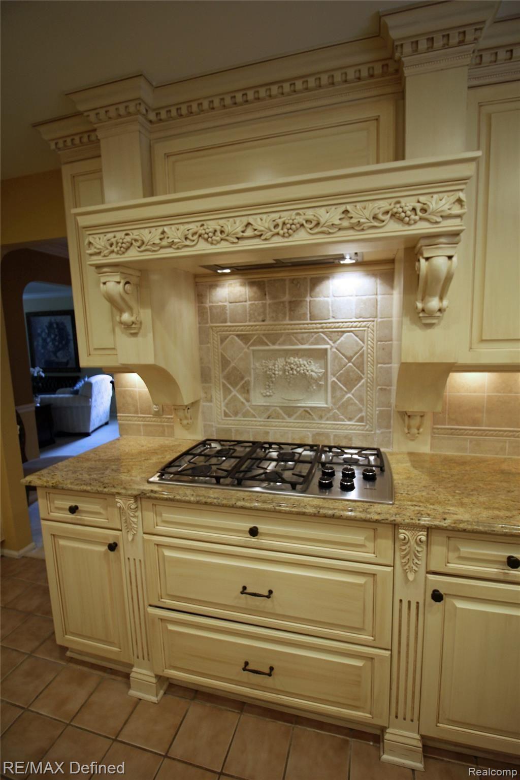 1360 Kingsview Avenue Rochester, MI 48309 - Photo 6 of 27 Gas Cook Top