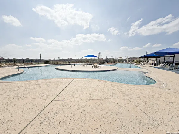 $2,095 | 5017 Pitch, San Antonio, TX 78261