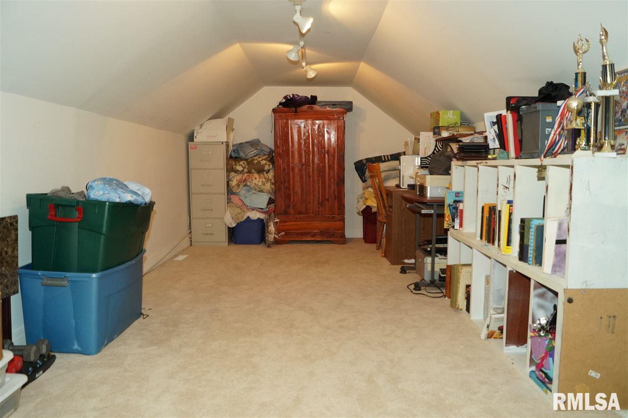 110 Logan Road Marquette Heights, IL 61554 - Photo 11 of 23 Gallery Image 11