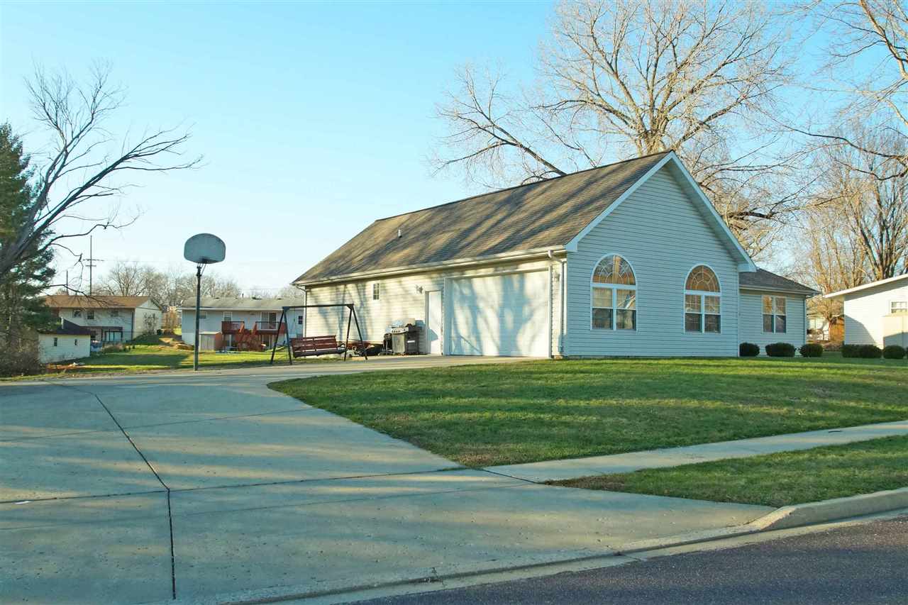 110 Logan Road Marquette Heights, IL 61554 - Photo 23 of 23 Gallery Image 23