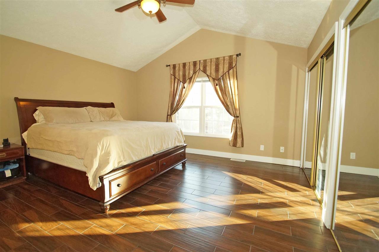 110 Logan Road Marquette Heights, IL 61554 - Photo 10 of 23 Gallery Image 10