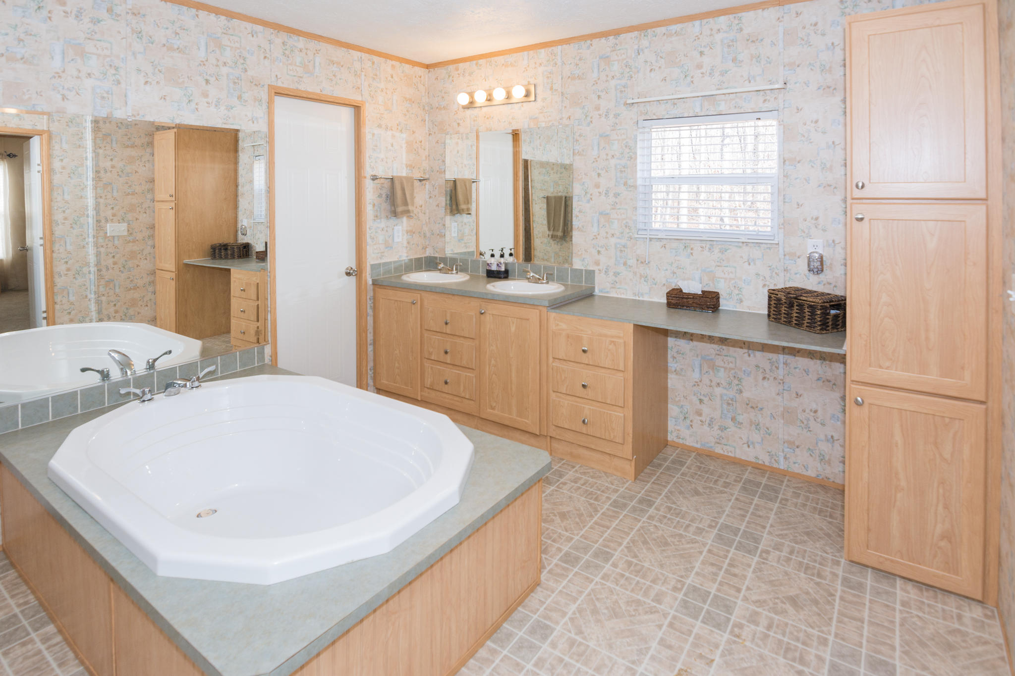 1701 Whiteoak Swamps Road Dunlap, TN 37327 - Photo 16 of 38 Master Bath Vanities