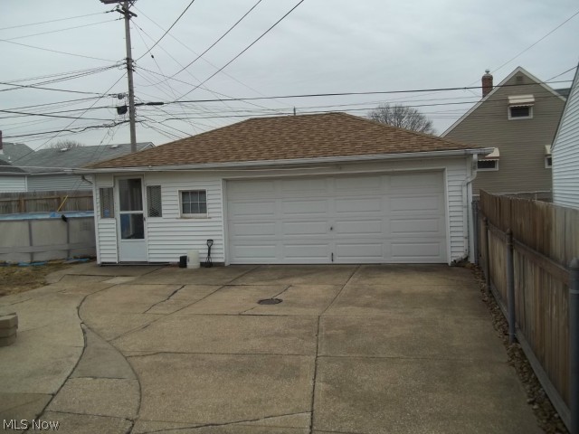 9315 Biddulph Road Brooklyn, OH 44144 - Photo 2 of 7