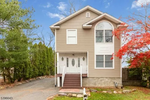 $599,000 | 30 Harrison Avenue, Rockaway, NJ 07866