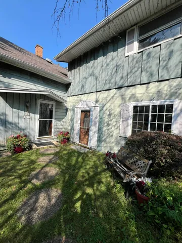 $1,199,000 | N53-w34956 Rd B, Oconomowoc, WI 53069