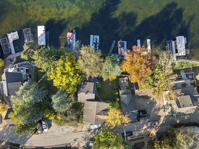 $1,199,000 | N53-w34956 Rd B, Oconomowoc, WI 53069