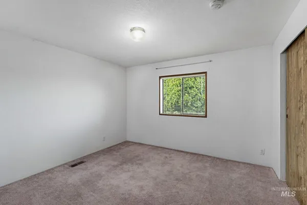 $159,500 | 1907 West Flamingo Avenue, Unit 53 53, Nampa, ID 83651