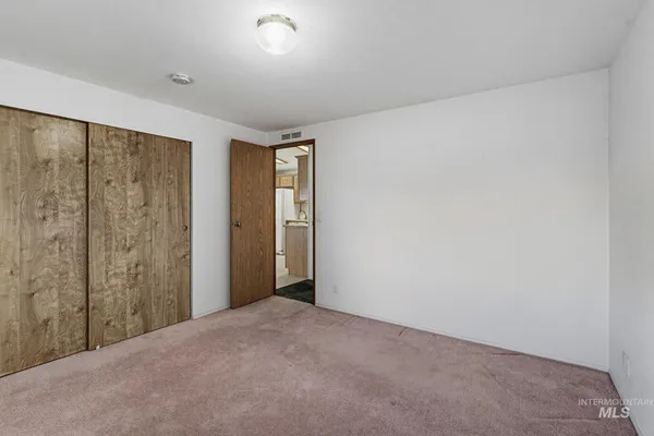 $159,500 | 1907 West Flamingo Avenue, Unit 53 53, Nampa, ID 83651