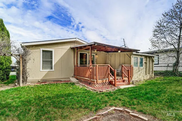 $159,500 | 1907 West Flamingo Avenue, Unit 53 53, Nampa, ID 83651