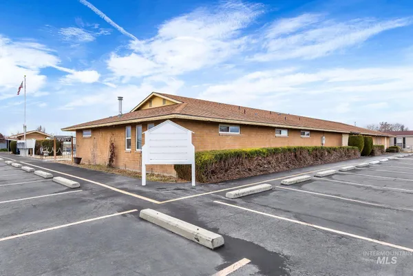 $159,500 | 1907 West Flamingo Avenue, Unit 53 53, Nampa, ID 83651