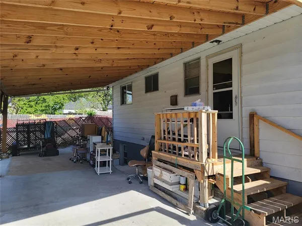 $169,900 | 8111 Southpark Court, St. Louis, MO 63125