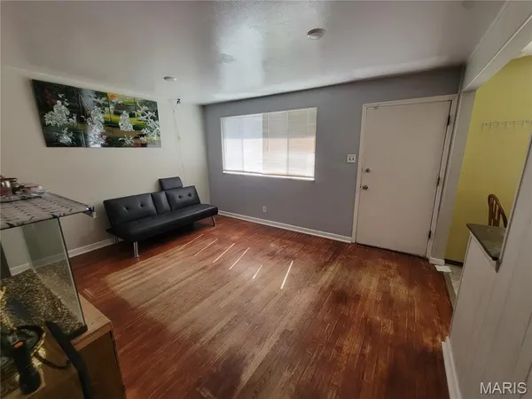 $169,900 | 8111 Southpark Court, St. Louis, MO 63125