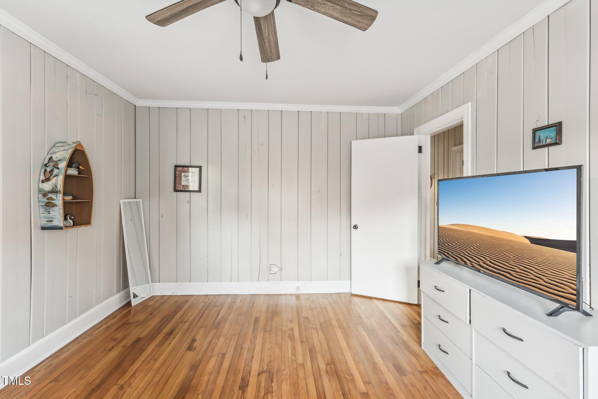 4022 Neal Road Durham, NC 27705 - Photo 14 of 22 18-web-or-mls-Neal Rd-018