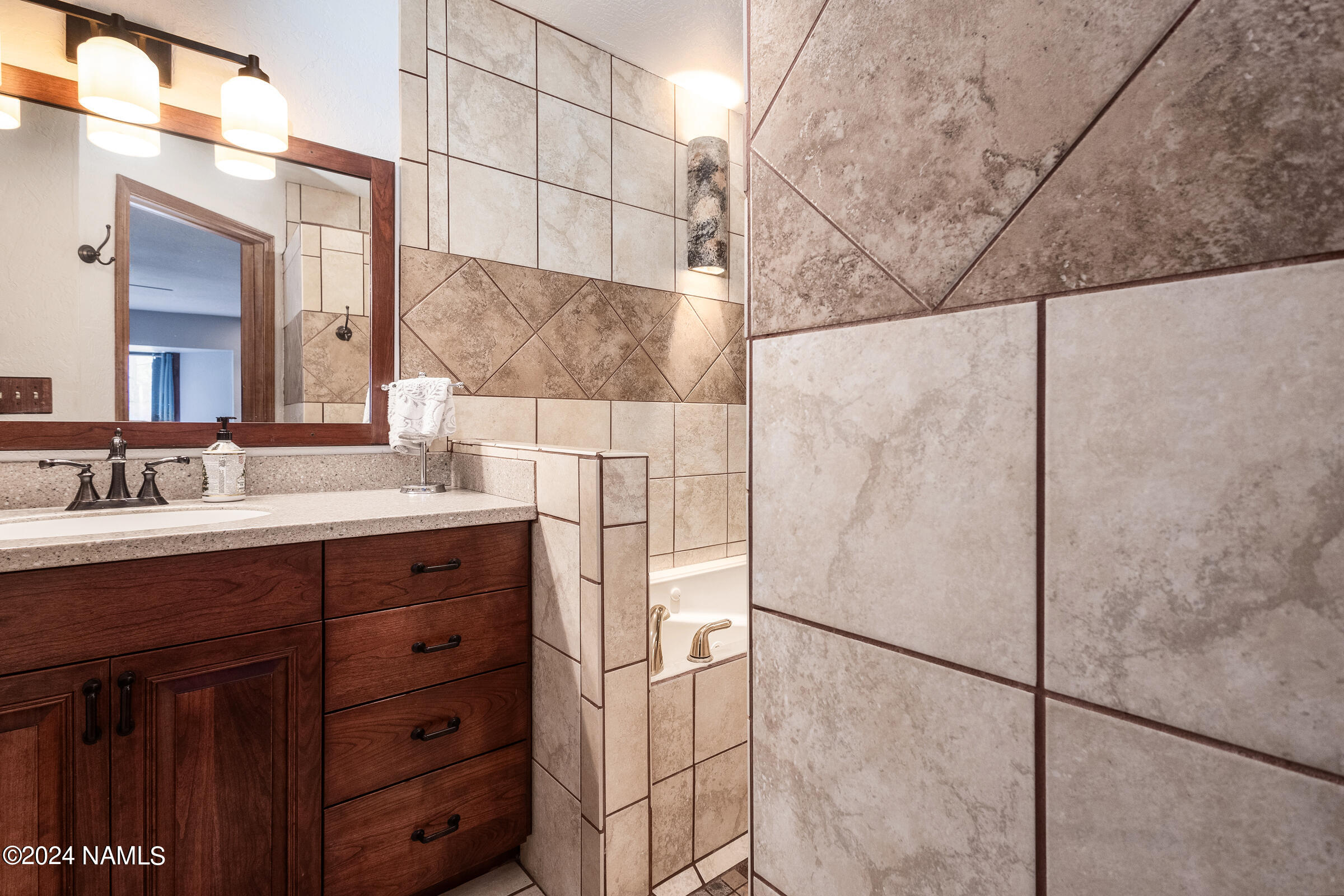 4512 Kathy Road Flagstaff, AZ 86005 - Photo 18 of 29 4512 S Kathy 043