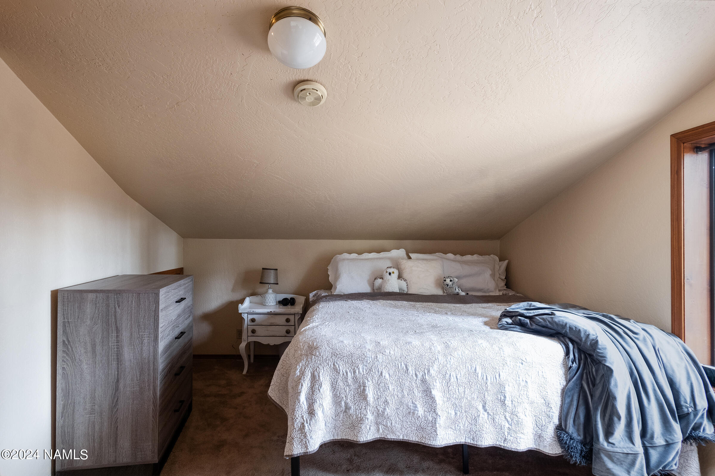 4512 Kathy Road Flagstaff, AZ 86005 - Photo 25 of 29 4512 S Kathy 053