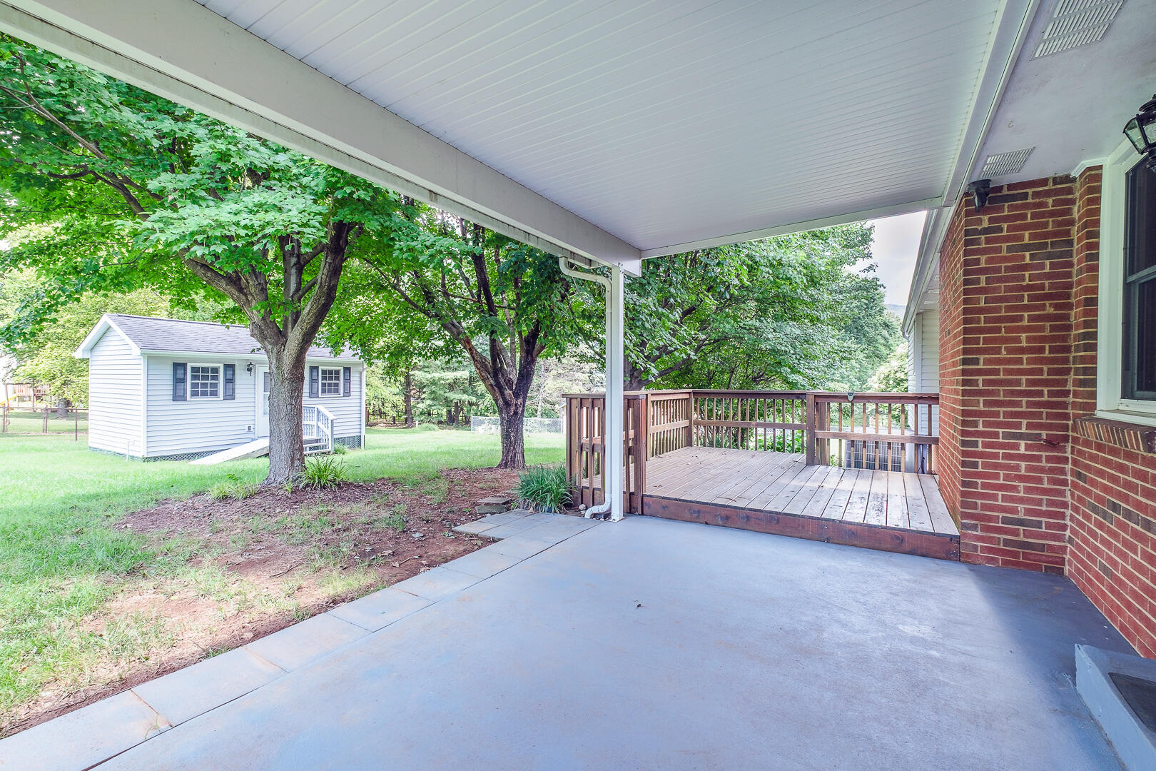 5204 Britaney Road Roanoke, VA 24012 - Photo 13 of 50 5204 Britaney Rd-13