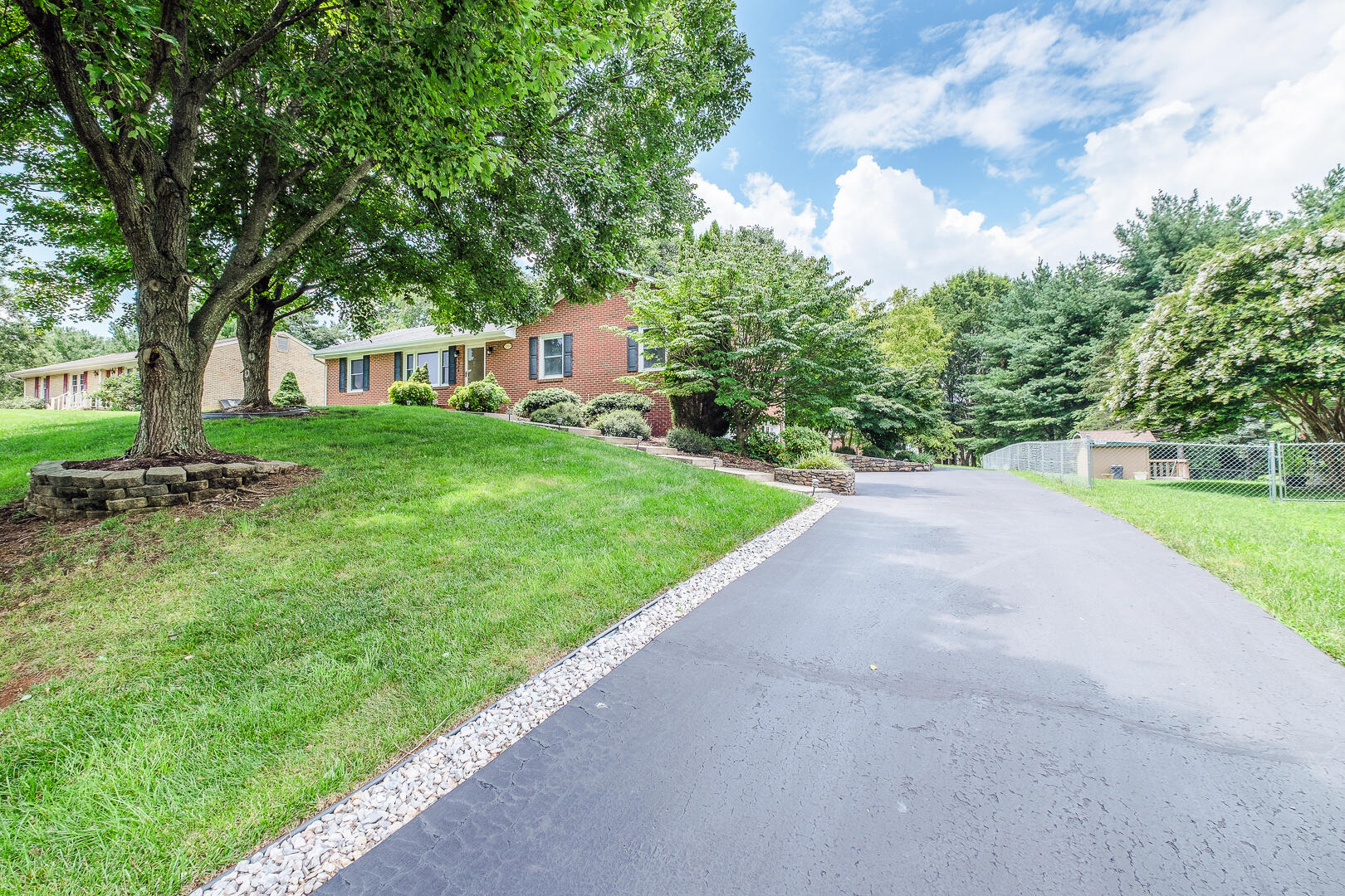 5204 Britaney Road Roanoke, VA 24012 - Photo 6 of 50 5204 Britaney Rd-6