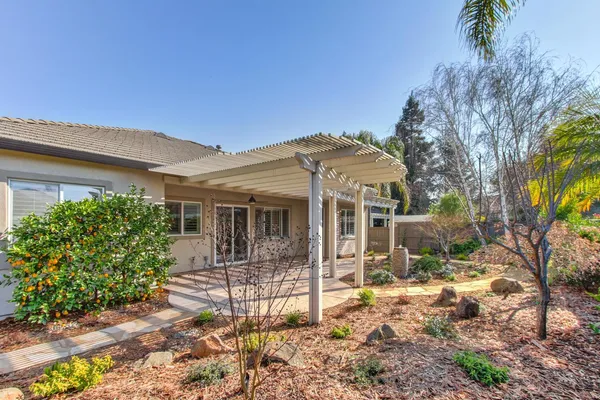$1,099,000 | 2701 Robinson Creek Lane, Elk Grove, CA 95758
