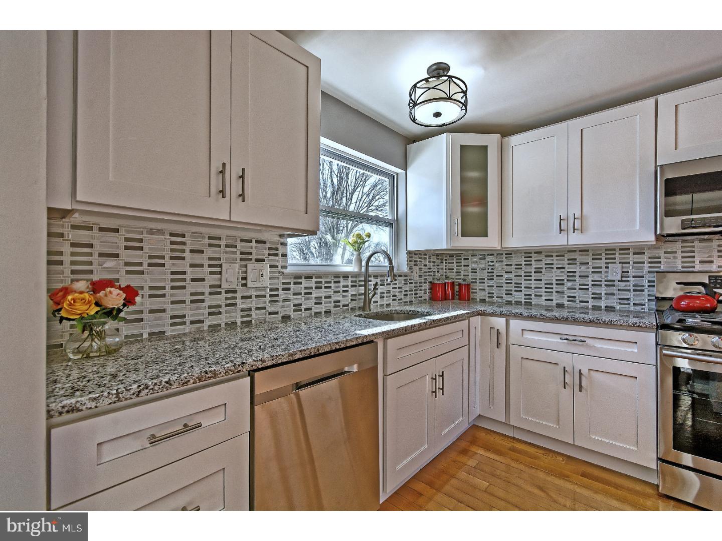 24 Regent Road Cherry Hill, NJ 08003 - Photo 11 of 25 Kitchen