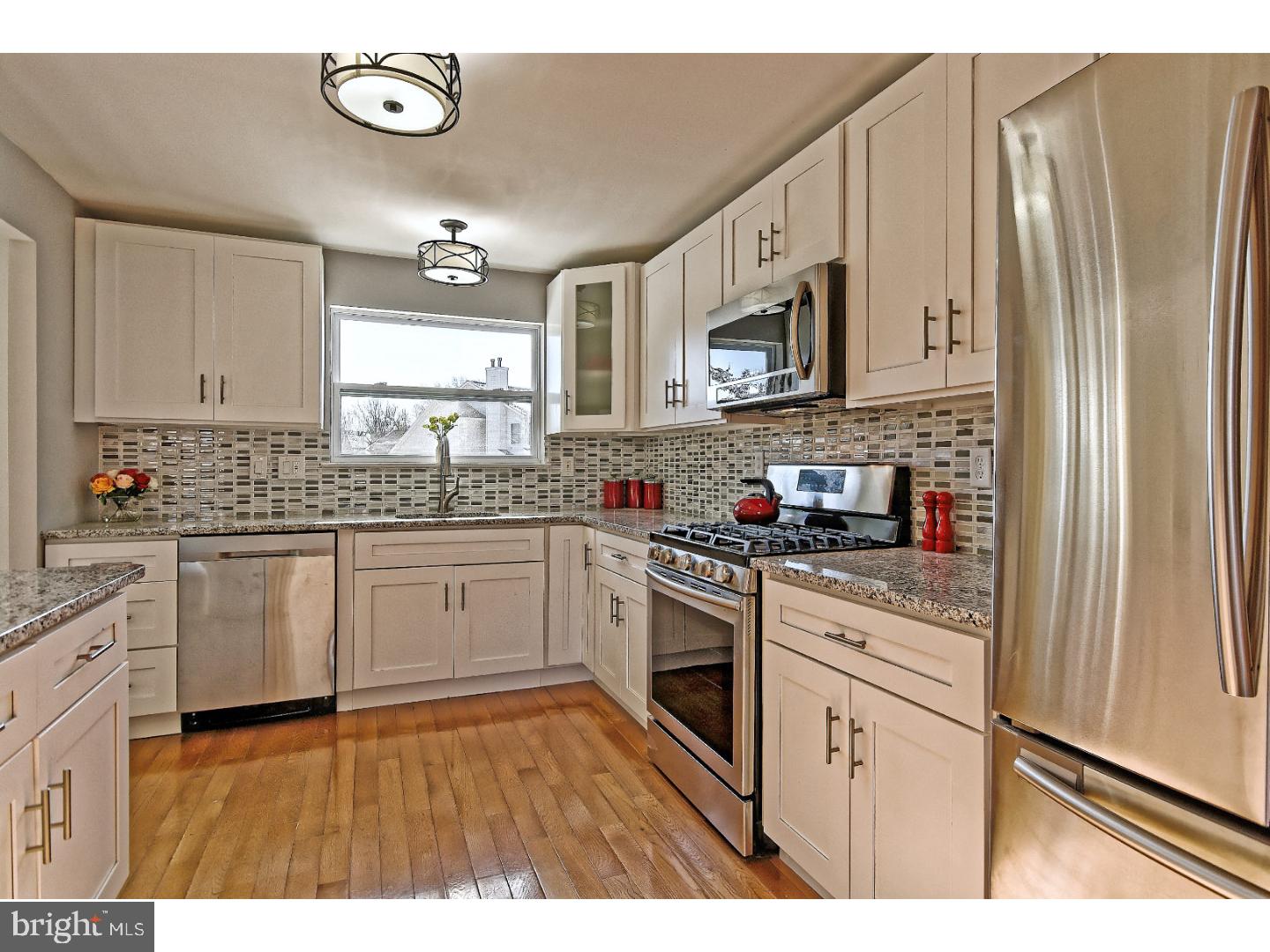 24 Regent Road Cherry Hill, NJ 08003 - Photo 14 of 25 Kitchen