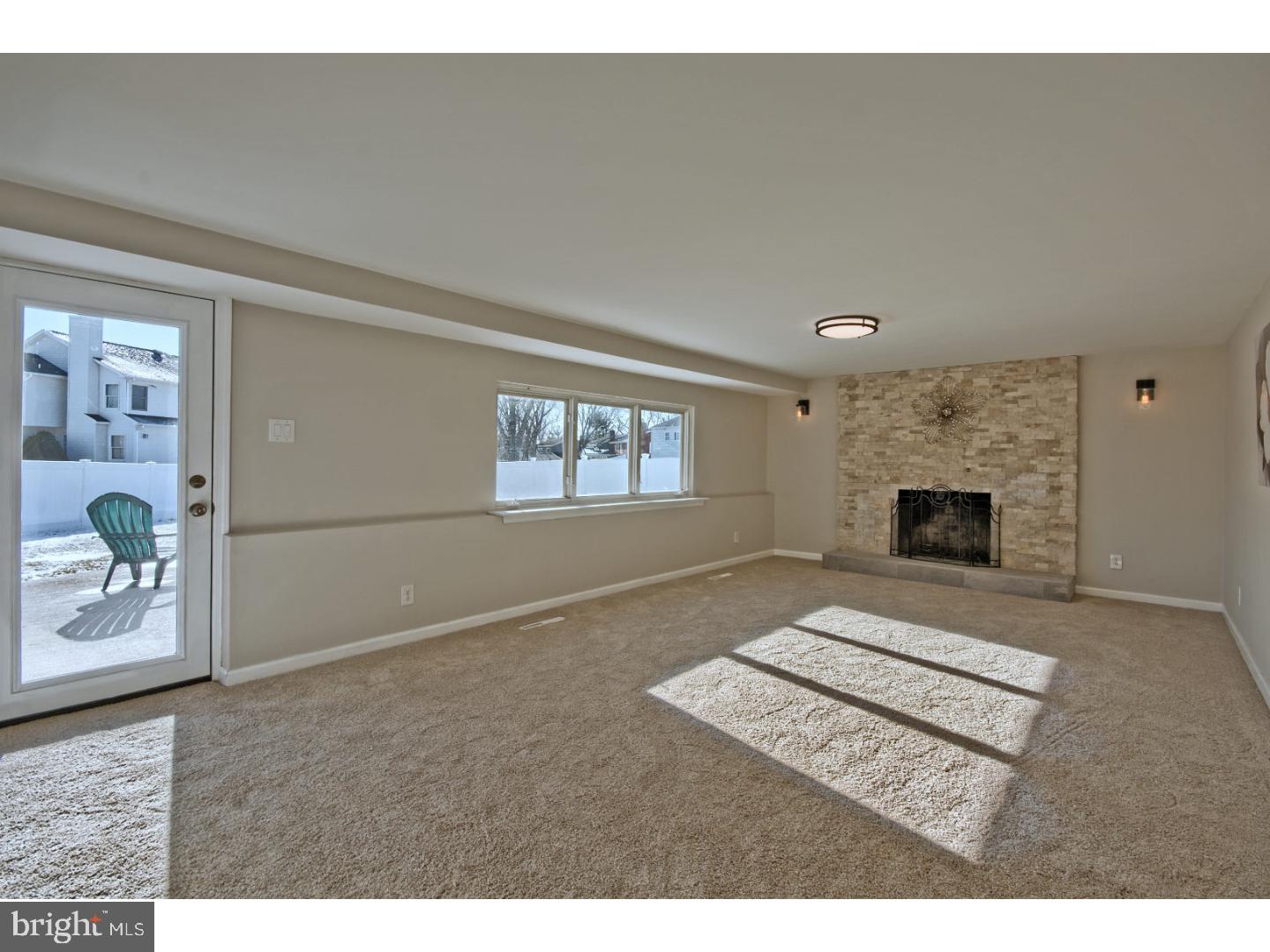24 Regent Road Cherry Hill, NJ 08003 - Photo 21 of 25 Family Room