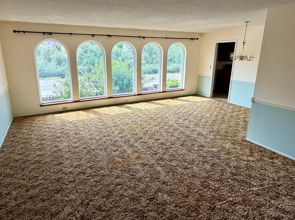 $399,000 | 3856 Westgate Avenue, Redding, CA 96001