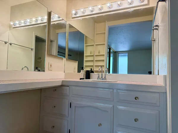 $399,000 | 3856 Westgate Avenue, Redding, CA 96001