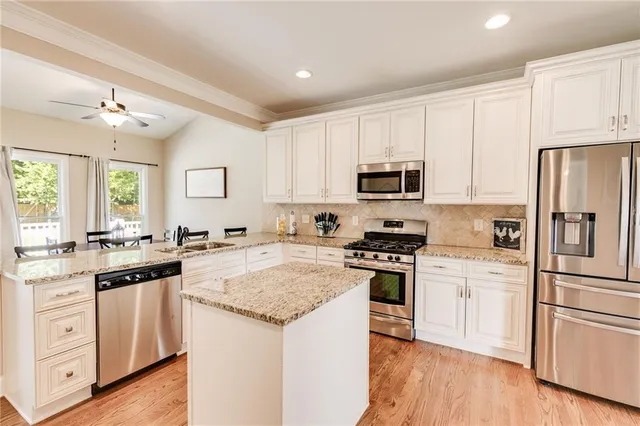 $484,999 | 27 Riverview Trail, Euharlee, GA 30145